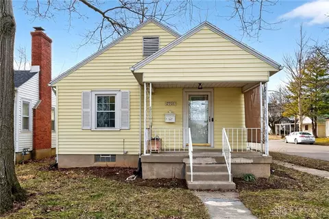 2901 Whittier Ave, Dayton, OH 45420