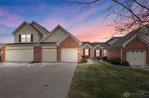 2002 Commons Cir, Batavia, OH 45103