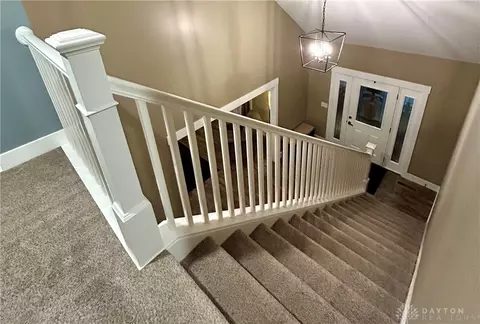 Entry Way - 3338 Turtle Shell Dr, Dayton, OH 45414 photo 4 of 10