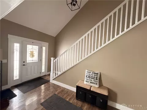 Entry Way - 3338 Turtle Shell Dr, Dayton, OH 45414 photo 2 of 10