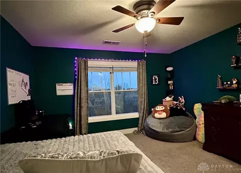 Bedroom - 3338 Turtle Shell Dr, Dayton, OH 45414 photo 4 of 8