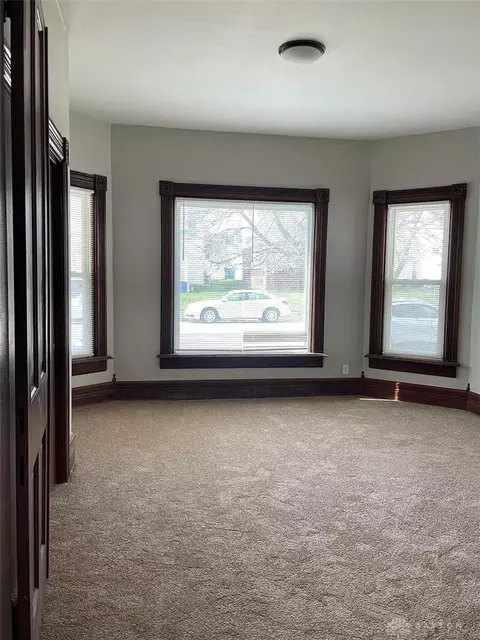 Living - 230 N Pomeroy Ave, Sidney, OH 45365 photo 2 of 3