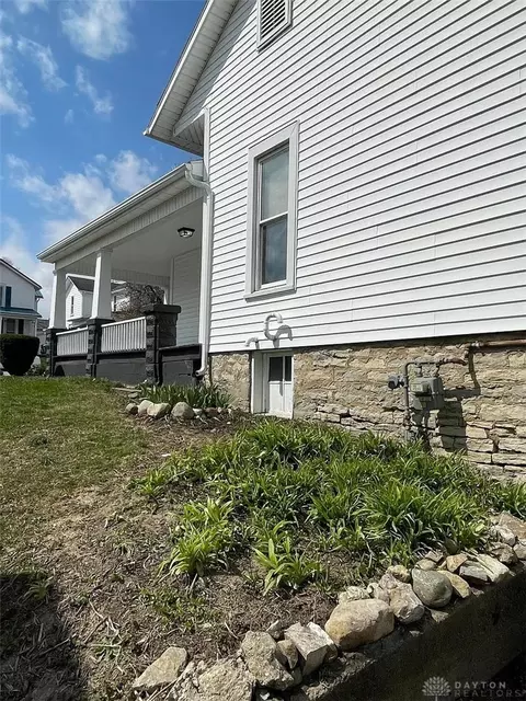 Exterior - 230 N Pomeroy Ave, Sidney, OH 45365 photo 3 of 5