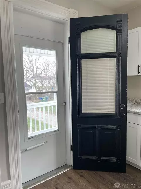 Entry Way - 230 N Pomeroy Ave, Sidney, OH 45365 photo 2 of 2