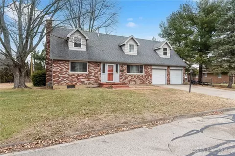 375 Curtis Dr, Wilmington, OH 45177