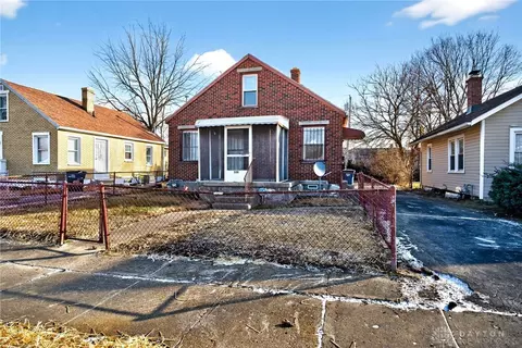 528 Crestmore Ave, Dayton, OH 45417