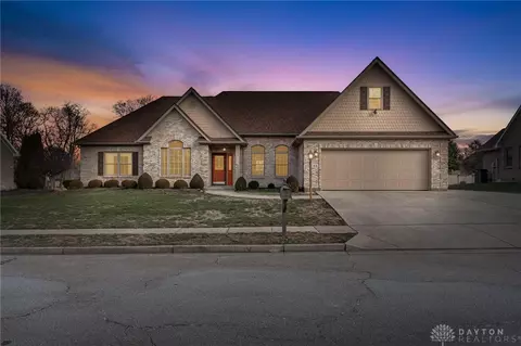 56 Black Oak Dr, West Milton, OH 45383