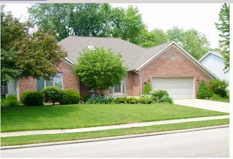 1299 Stephenson Dr, Troy, OH 45373