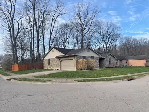 108 Esther Dr, Lewisburg, OH 45338