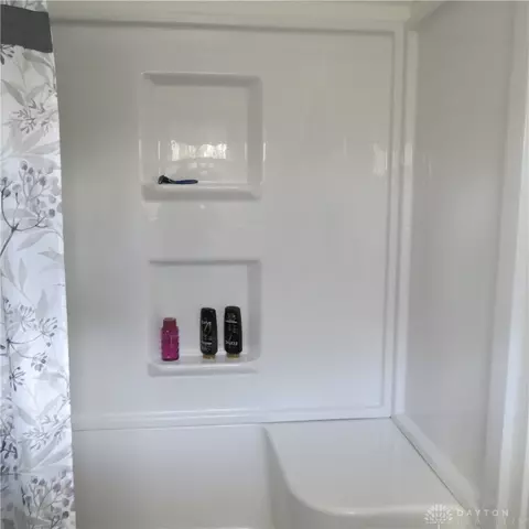 Bath - 309 Hillcrest Ct, Sidney, OH 45365 photo 3 of 3