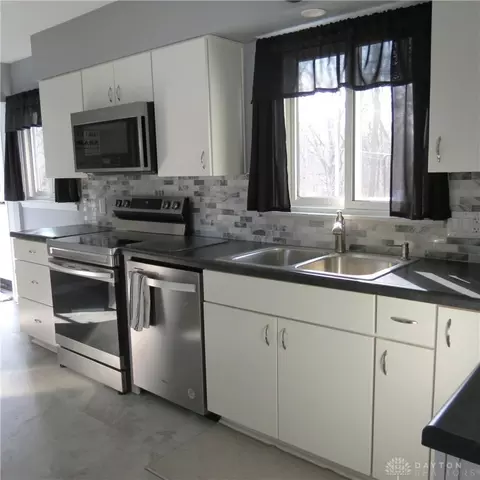 Kitchen - 309 Hillcrest Ct, Sidney, OH 45365 photo 1 of 2