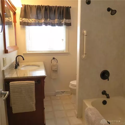 Bath - 309 Hillcrest Ct, Sidney, OH 45365 photo 1 of 3
