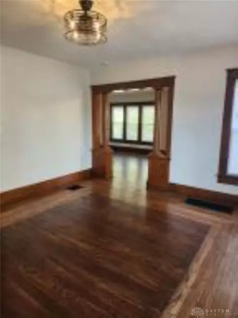 250 S Douglas Ave, Springfield, OH 45505 photo 4