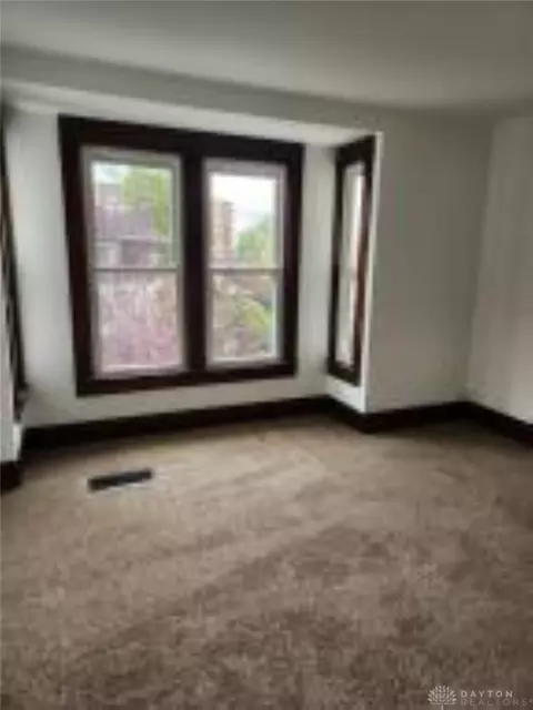 250 S Douglas Ave, Springfield, OH 45505 photo 47