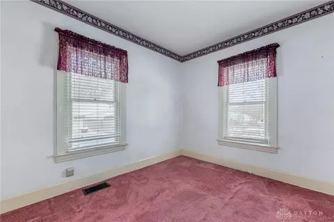 Bedroom - 657 E 2nd St, Franklin, OH 45005 photo 1 of 8