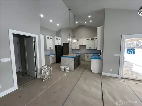 Kitchen - 45 Copperhead Trl, Springboro, OH 45066 photo 1 of 5
