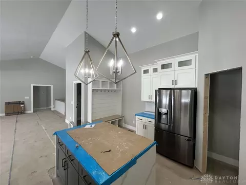 Kitchen - 45 Copperhead Trl, Springboro, OH 45066 photo 3 of 5