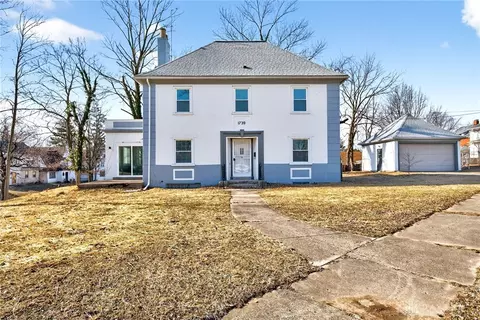 1739 Burroughs Dr, Dayton, OH 45406