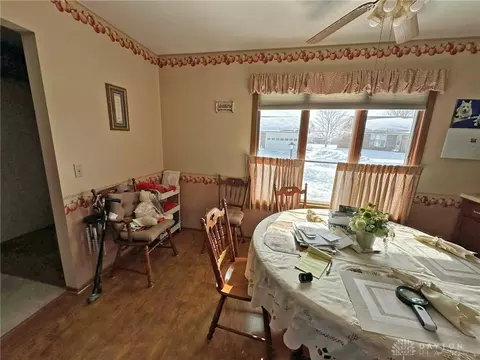 1136 Foxboro Rd, Springfield, OH 45503 photo 11