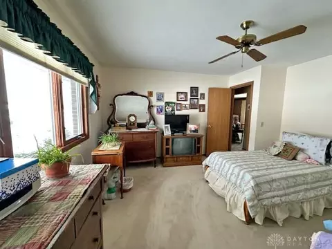 1136 Foxboro Rd, Springfield, OH 45503 photo 28
