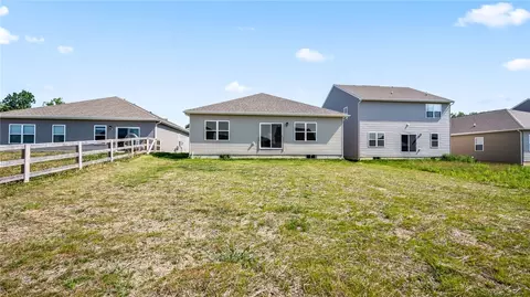 Exterior - 77 Great Horned Dr, Oxford, OH 45056 photo 4 of 4