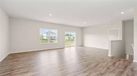 Living - 77 Great Horned Dr, Oxford, OH 45056 photo 1 of 4