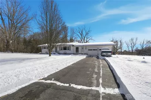 6642 Renfield Dr, Dayton, OH 45424