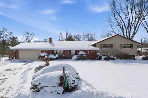 7660 W Von Dette Cir, Dayton, OH 45459