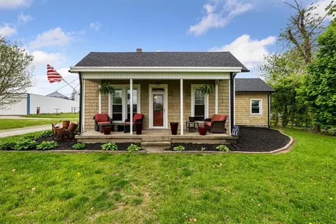6790 E Us 35, West Alexandria, OH 45381