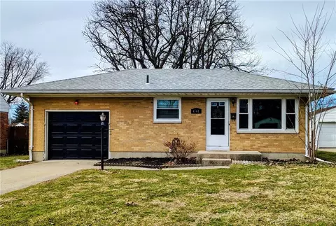 4741 Cullen Ave, Springfield, OH 45503 photo 2