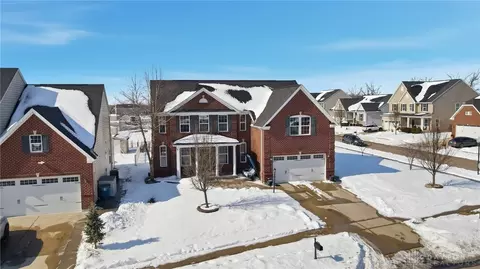 1433 Senna St, Tipp City, OH 45371