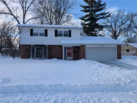 2716 Hemphill Rd, Dayton, OH 45440
