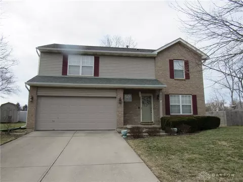 320 Sagebrush Dr, Clayton, OH 45315
