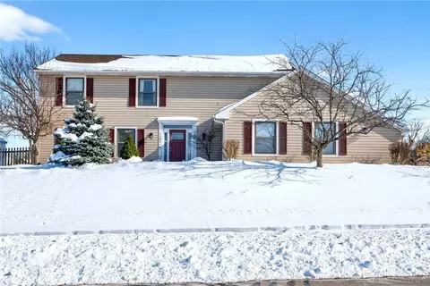1102 Lord Fitzwalter Dr, Miamisburg, OH 45342