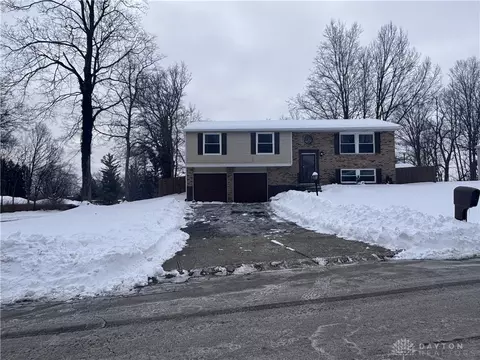 4336 Linchmere Dr, Dayton, OH 45415