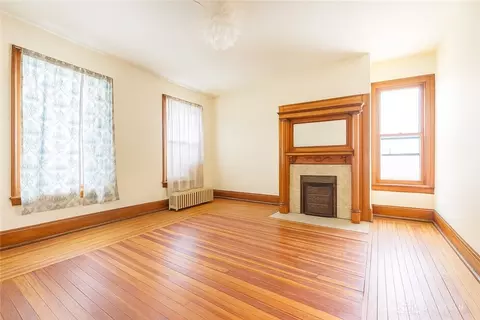 Living - 305 E Main St, Blanchester, OH 45107 photo 6 of 7