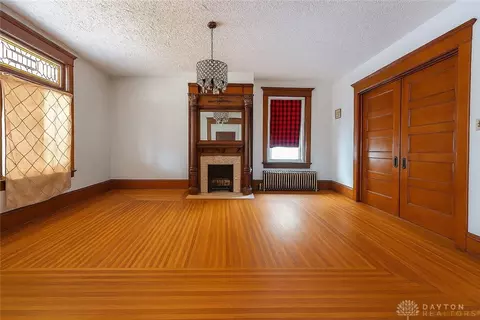 Living - 305 E Main St, Blanchester, OH 45107 photo 4 of 7
