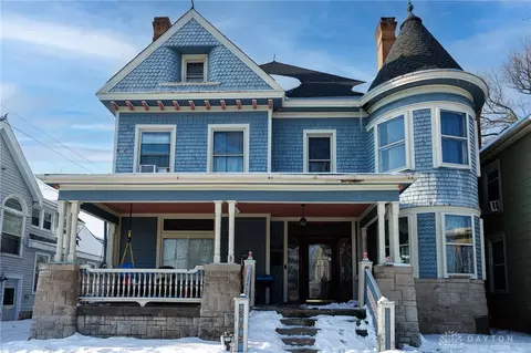 305 E Main St, Blanchester, OH 45107
