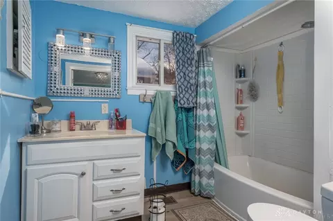 908 Pine St, Springfield, OH 45505 photo 8