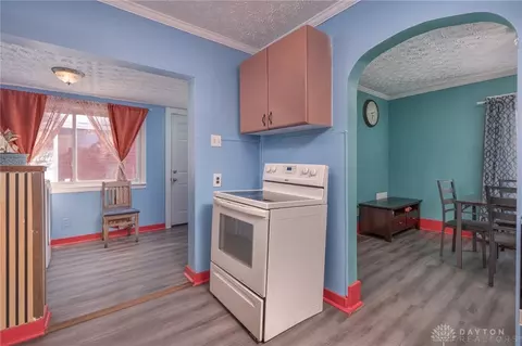 908 Pine St, Springfield, OH 45505 photo 16