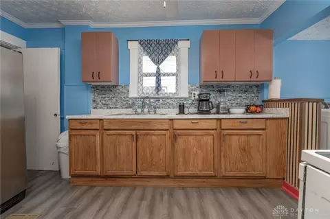 908 Pine St, Springfield, OH 45505 photo 12