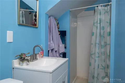 908 Pine St, Springfield, OH 45505 photo 23