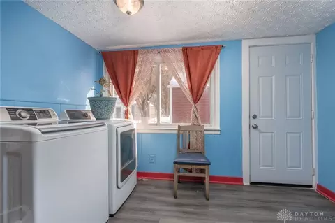 908 Pine St, Springfield, OH 45505 photo 17