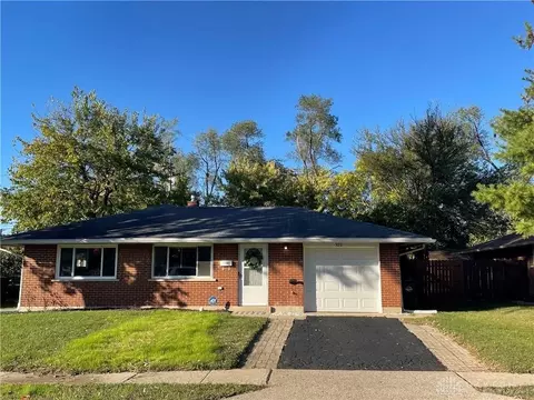 321 Windsor Ct, Dayton, OH 45449