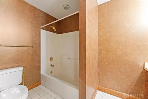 Bath - 380 Baum St #5B, Cincinnati, OH 45202 photo 5 of 5