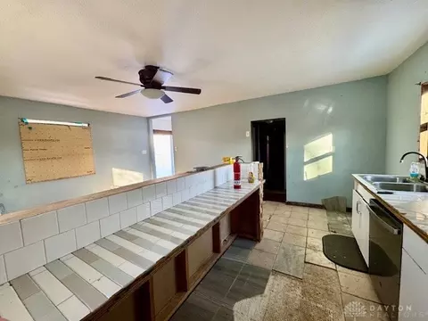 Kitchen - 4407 Redmond Rd, Springfield, OH 45505 photo 5 of 5