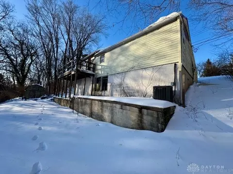 Exterior - 4407 Redmond Rd, Springfield, OH 45505 photo 7 of 8