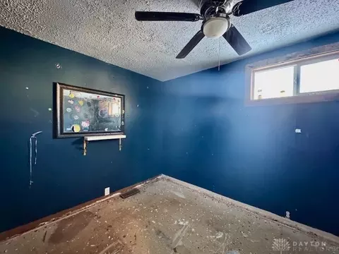 Bedroom - 4407 Redmond Rd, Springfield, OH 45505 photo 1 of 12