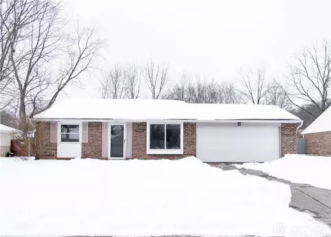 7949 Thistlewood Ct, Dayton, OH 45424
