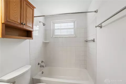 Bath - 9151 Tag Dr, Cincinnati, OH 45231 photo 6 of 6